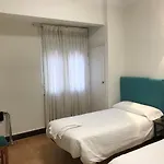 La Mexicana בית הארחה