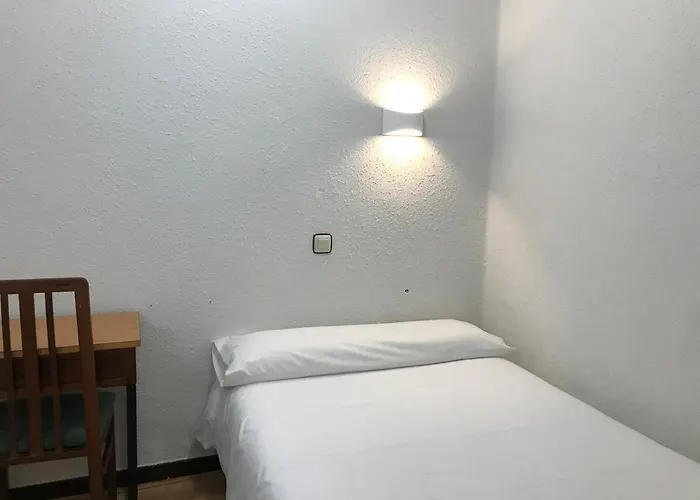 拉墨西哥纳旅馆