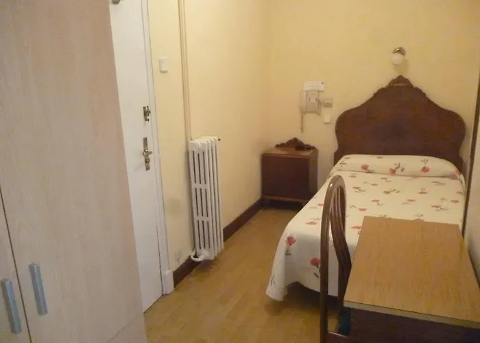 拉墨西哥纳旅馆 桑坦德